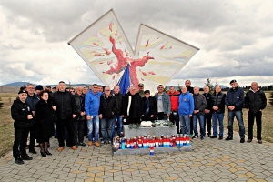 048731097de322302aff7e52151c991d Generic