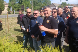 3d3b7d5d68132cc424920deb43e754bb Generic