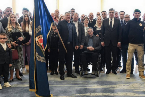 59b514757c03f4e14c006ca63de02928 Generic