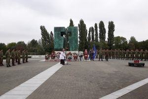 675d28c04794e3c683f4419536c4c15f Generic