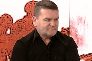 C6db11a71571f6269d8aa754fc40212f Generic