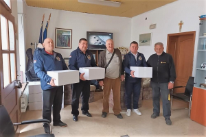 D383d2a7f18b38f50f531c6f6759cc5a Generic