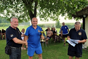 Dc9e231f652301f80ea8e901bd9ec18a Generic