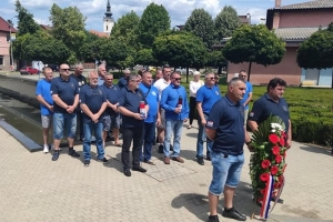 E1e1ad60f07c4aa3ccbcb2973e9d7007 Generic