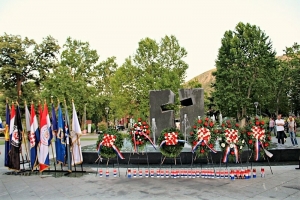 E2acd849d365015ef08ef5b696dc9e31 Generic