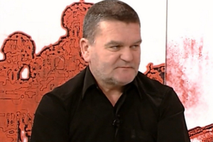 Ee760d1c1474fde7f8f71a96b2452e29 Generic