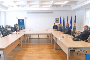 Ef8bd3de49a270d49d40baf602fbfad5 Generic