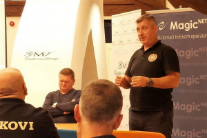 F5ddf7bd97d01d87f4a7985398aea709 Generic