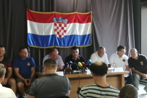 F7f8c4727a011019fe43a7eaa92bf9a5 Generic