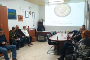 F9bbdeb62248e2fc4418a6935e64cf4c Generic